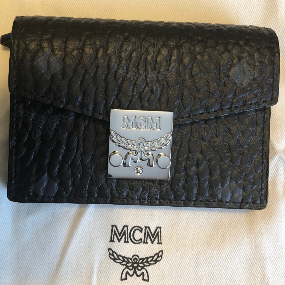 MCM Women's Patricia Black Vistetos Wallet - Picture 2 of 8